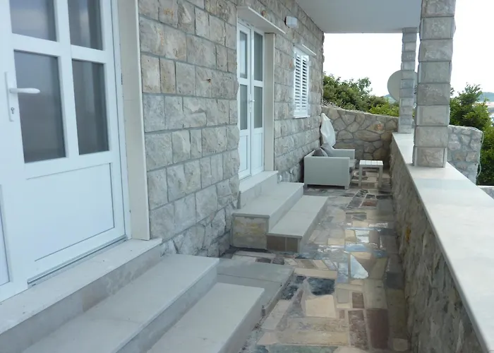 Sea Apartments